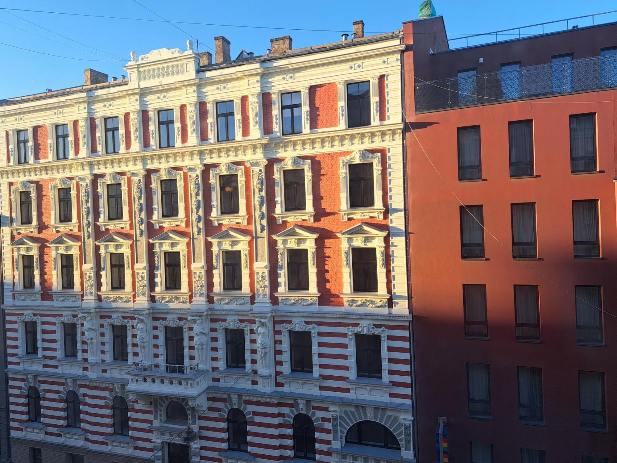 Golden Palms Apartment In The City Centre Riga Exterior photo
